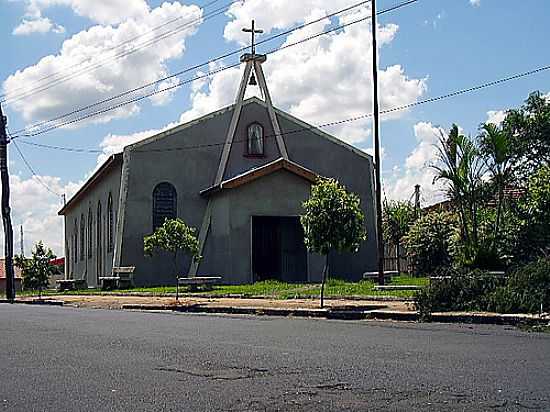 IGREJA DE SO FRANCISCO FOTO FBIO VASCONCELOS - POMPIA - SP