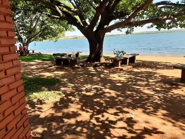 PRAINHA DE POPULINA, POR LUIZ DONIZETI LUCATTI - POPULINA - SP