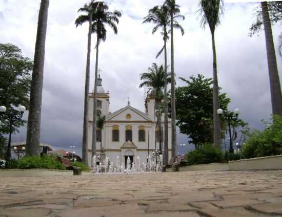 PA DA MATRIZ - FONTE, POR SIDNEI MARTINS - PORTO FELIZ - SP