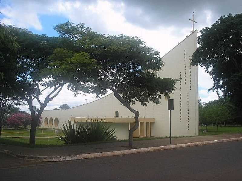 PRIMAVERA-SP-IGREJA MATRIZ-FOTO:JMER - PRIMAVERA - SP