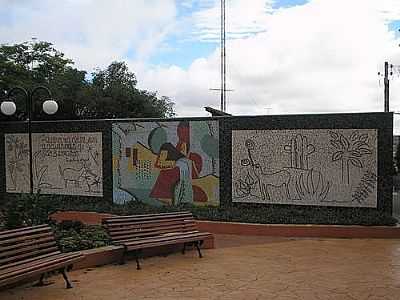 MURAL EM HOMENAGEM  FILHA ILUSTRE DE RAFARD TARSILA DO AMARAL POR RUBENS DE SOUZA - RAFARD - SP