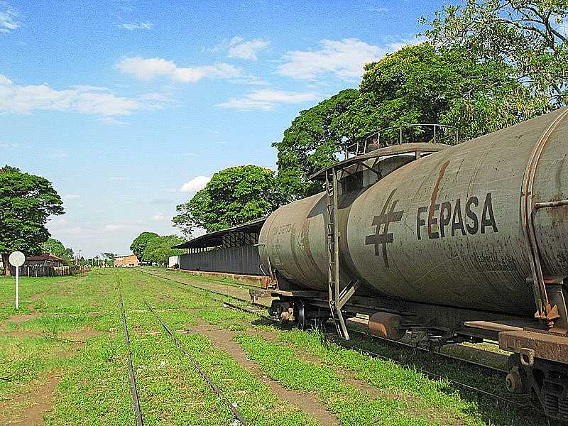 RANCHARIA-SP-PTIO DA ESTAO FERROVIRIA-FOTO:EDUARDO DANTAS - RANCHARIA - SP