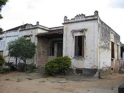 RUINAS-FOTO:NILTON (AMARELO)  - RECHAN - SP