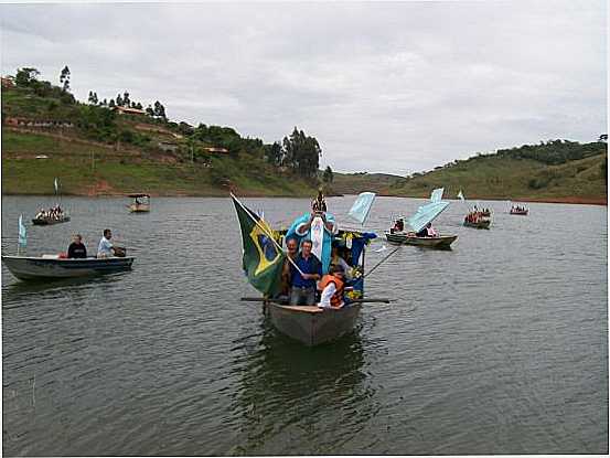 PROCISSO DE BARCOS 12 DE OUTUBRO, POR JOS CARLOS - REDENO DA SERRA - SP