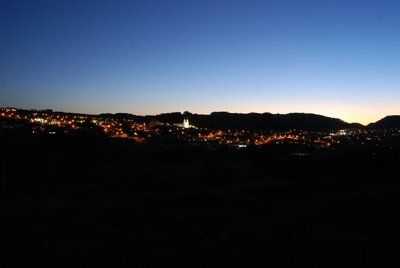 FOTO NOTURNA DE RIBEIRO BONITO, POR ANONIMUS - RIBEIRO BONITO - SP