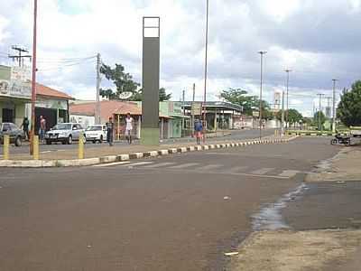 AVENIDA-FOTO:JAUMPAULUM  - RIBEIRO CORRENTE - SP