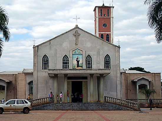 PARQUIA DE SANTO ANTNIO EM RIBEIRO DO SUL-SP-FOTO:FABIO VASCONCELOS - RIBEIRO DO SUL - SP