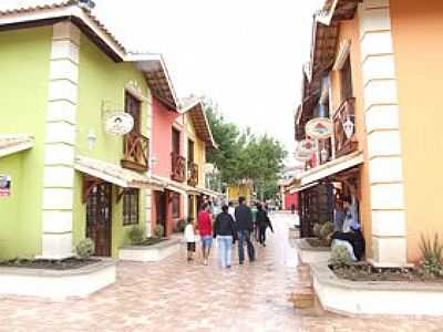 RUA DO DOCE  FOTO
WWW.SKYSCRAPERCITY.COM - RIBEIRO PIRES - SP