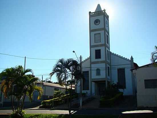 IGREJA DE RIFAINA-SP-FOTO:ALEXANDRE BONACINI - RIFAINA - SP