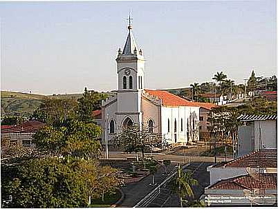 IGREJA MATRIZ VISTA PELA PRAA POR ODEMUR CEZAR MARANGONI - RIVERSUL - SP