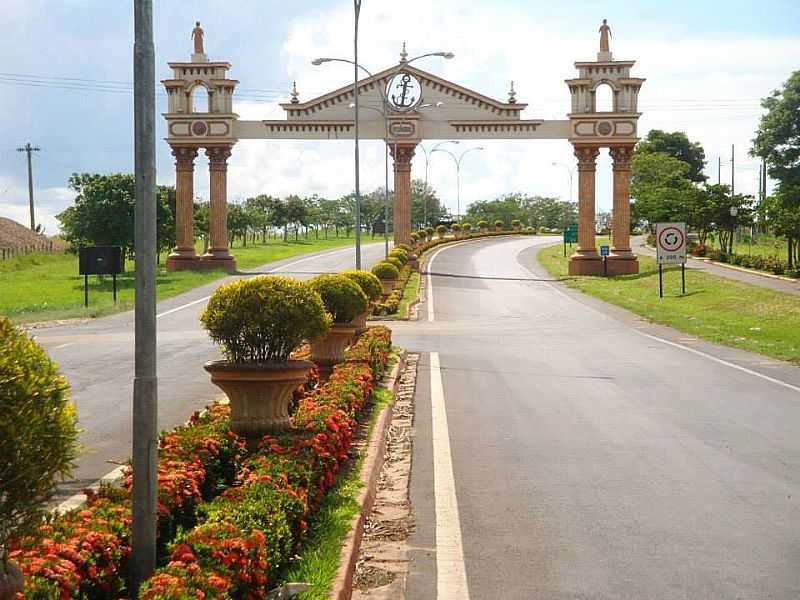 PORTAL DE ENTRADA - SABINO - SP