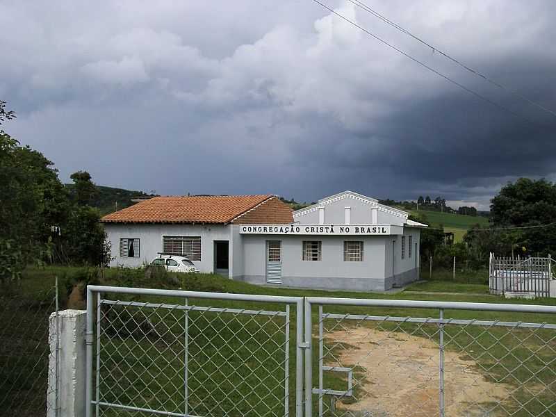 SALTO DE PIRAPORA-SP-IGREJA DA CONGREGAO CRIST DO BRASIL NO BAIRRO CAFUND-FOTO:VAGNEROTAVIO - SALTO DE PIRAPORA - SP