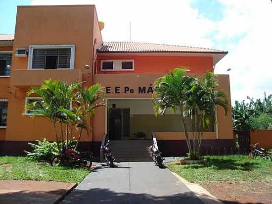 ESCOLA ESTADUAL EM SALTO GRANDE-SP-FOTO:GLAURE - SALTO GRANDE - SP