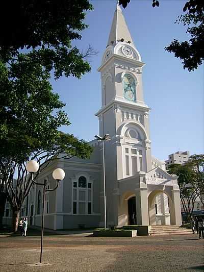 IGREJA DE SANTA BRBARA-FOTO:ALEXANDRE CHIEUS  - SANTA BRBARA D'OESTE - SP