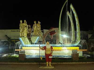 PAPAI NOEL PESCADOR NA FONTE - SANTA F DO SUL - SP