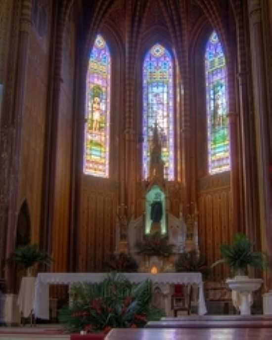 ALTAR MOR DA MATRIZ DE SANTA RITA DO PASSA QUATRO-SP-FOTO:EMERSON R. ZAMPROGNO - SANTA RITA DO PASSA QUATRO - SP