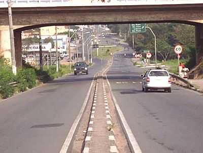 AVENIDA CORCOVADO-FOTO:VALDIROV CHATOVISK  - SANTA TERESINHA DE PIRACICABA - SP