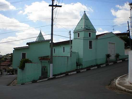 IGREJA CATLICA EM SANTANA DE PARNABA-SP-FOTO:UDSON PINHO - SANTANA DE PARNABA - SP