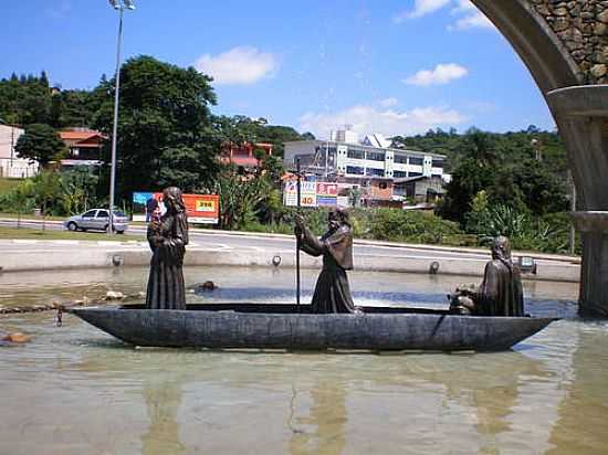 MONUMENTO AOS BANDEIRANTES EM SANTANA DE PARNABA-SP-FOTO:UDSON PINHO - SANTANA DE PARNABA - SP