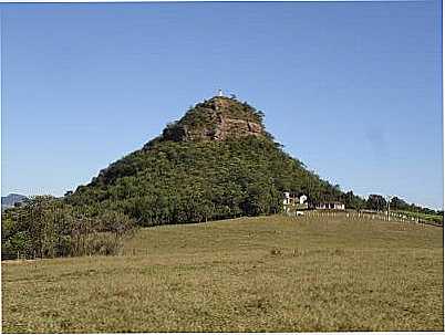 MORRO DA SANTA CRUZ, POR LUIZ CARLOS DOS SANTOS - SANTO ANTNIO DA ALEGRIA - SP
