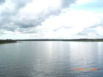 RIO TIETE , POR JOS PAULO - SANTO ANTNIO DO ARACANGU - SP