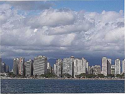 VISTA DOS PRDIOS TORTOS, POR RICARDO AZEVEDO - SANTOS - SP