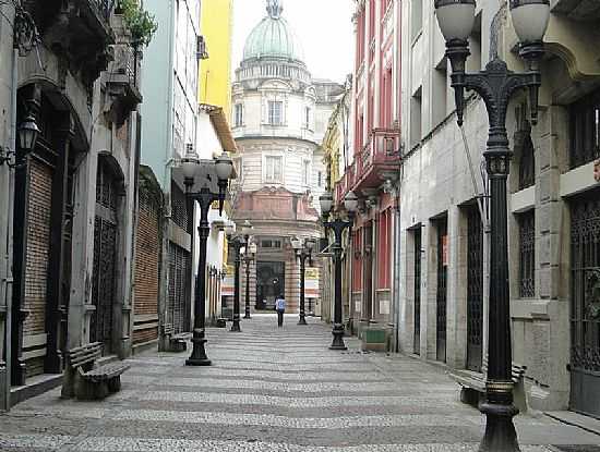 RUA QUINZE DE NOVEMBRO FOTO JOO
SAVIOLI - SANTOS - SP