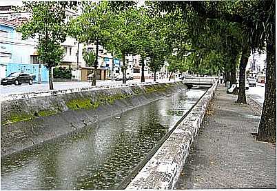 CANAL 2, POR ANDR BONACIN - SANTOS - SP