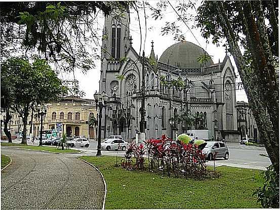 CATEDRAL DE SANTOS 
FOTO JOO SAVIOLI - SANTOS - SP