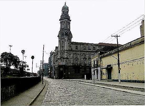 BOLSA DO CAF FOTO
JOO SAVIOLI - SANTOS - SP