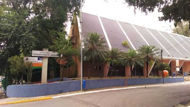 TEATRO PAULO MACHADO DE CARVALHO - SO CAETANO DO SUL, POR CELSO VICK - SO CAETANO DO SUL - SP