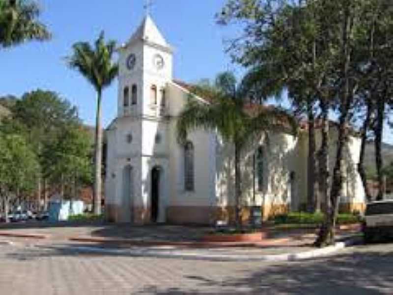 SO FRANCISCO XAVIER-SP-IGREJA DE SO FRANCISCO XAVIER-FOTO:WWW.SKYSCRAPERCITY.COM  - SO FRANCISCO XAVIER - SP