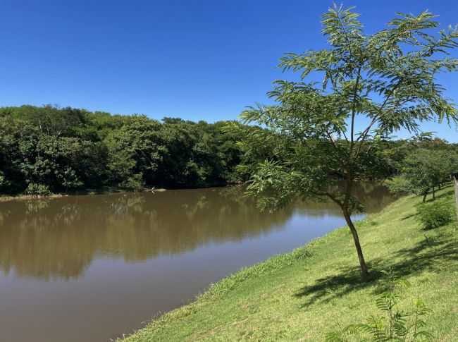 LAGO NO PARQUE LINEAR DR. TEFILO RIBEIRO DE ANDRADE FILHO - POR MARCIO ROVER - SO JOO DA BOA VISTA - SP