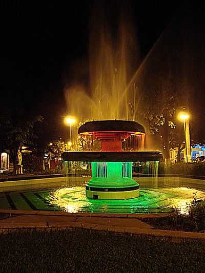 FONTE (FOTO DE ROGERCM) - SO JOS DO RIO PARDO - SP