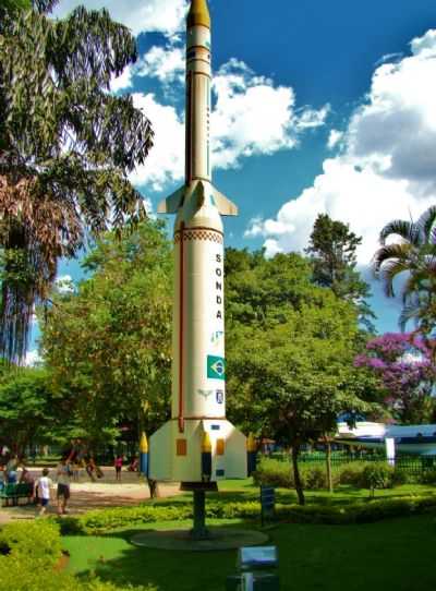 PARQUE STOS DUMONT - SO JOS DOS CAMPOS SP, POR EDEMAR CARLOS HEBLING SJCAMPOS SP - SO JOS DOS CAMPOS - SP