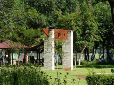 PARQUE STOS DUMONT - SO JOS DOS CAMPOS SP, POR EDEMAR CARLOS HEBLING SJCAMPOS SP - SO JOS DOS CAMPOS - SP