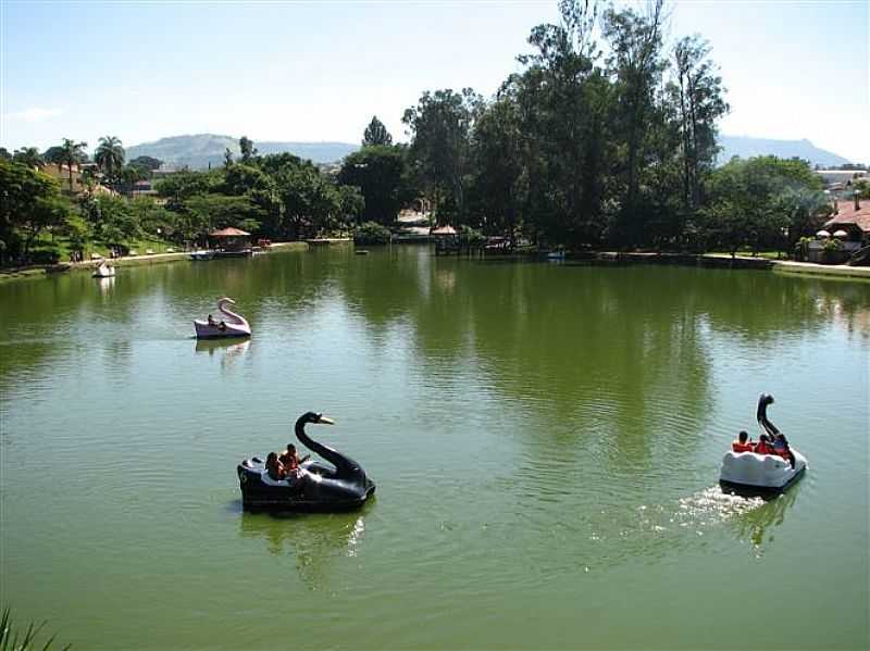 SO PEDRO-SP-LAGO DO PARQUE MARIA ANGLICA-FOTO:ECOVIAGEM.UOL.COM.BR - SO PEDRO - SP