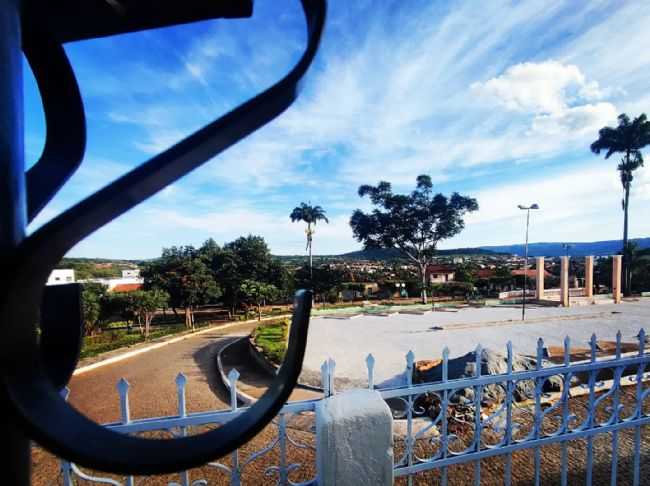 FOTO FEITA DO PTIO DA IGREJA, POR MARIA APARECIDA DE OLIVEIRA LIMA IZIPATO - RIACHO DE SANTANA - BA