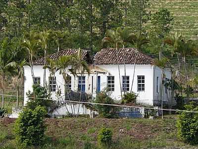 S. SEBASTIO DA GRAMA - CASA ANTIGA POR ALTEMIRO OLINTO CRISTO - SO SEBASTIO DA GRAMA - SP