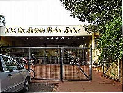 EE ANTONIO FURLAN JNIOR, DR - SERTOZINHO - SP