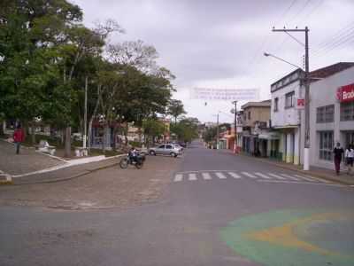 PRAA DA MATRIZ, POR LUIZ CARLOS - SETE BARRAS - SP