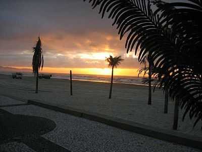 PRAIA, POR HUGO - SOLEMAR - SP