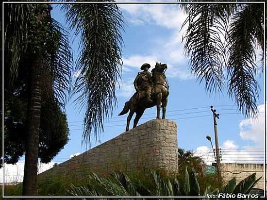 SOROCABA-SP-MONUMENTO AOS TROPEIROS-FOTO:FBIO BARROS - SOROCABA - SP