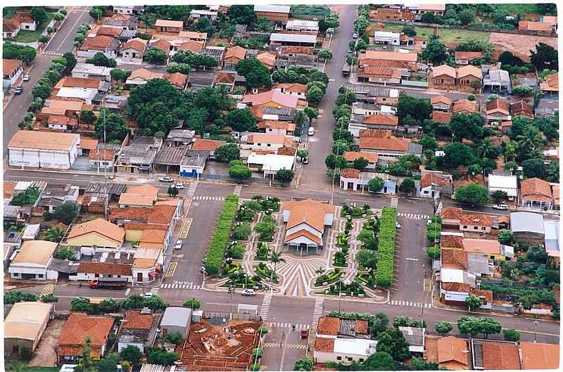 SUZANPOLIS-SP-VISTA AREA DO CENTRO DA CIDADE-FOTO:ENG ANTONIO ZIZAS JUNIOR - SUZANPOLIS - SP