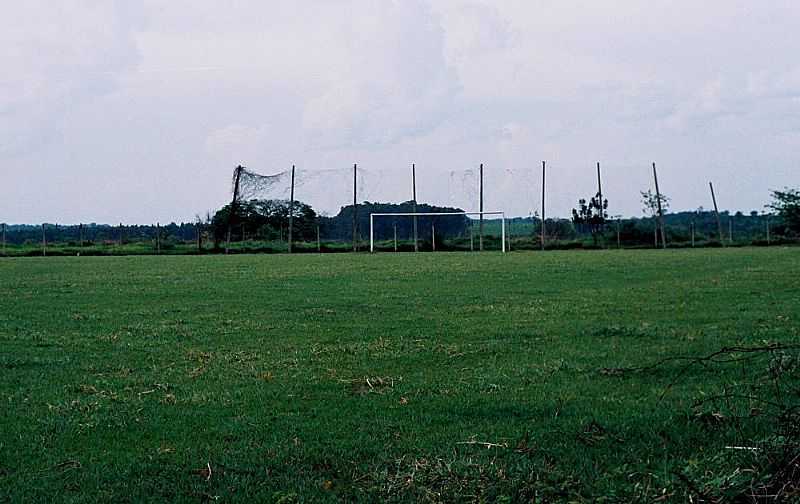 TABATINGA-SP-CAMPO DE FUTEBOL-FOTO:PRADO-BR2 - TABATINGA - SP