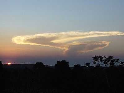 FIM DE TARDE EM TAIAUPEBA POR LIFE JP - TAIAUPEBA - SP