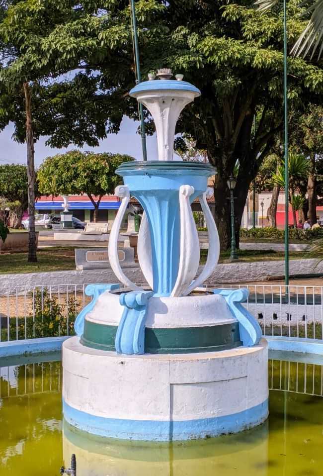 CHAFARIZ TAIUVA - POR MARCO AURLIO DA SILVA - TAIVA - SP