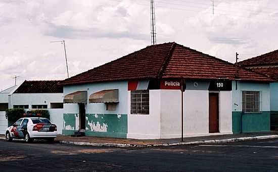 POSTO DA POLCIA MILITAR-FOTO:ZEKINHA  - TAPINAS - SP