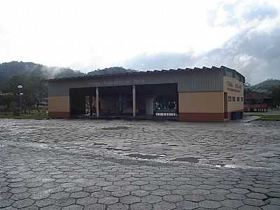 TERMINAL RODOVIRIO
FOTO: JOO SAVIOLI - TAPIRA - SP
