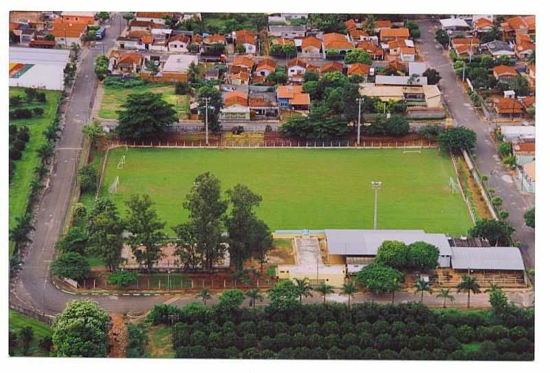 TAQUARAL-SP-VISTA DO CAMPO DE FUTEBOL-FOTO:WWW.TAQUARAL.SP.GOV.BR - TAQUARAL - SP